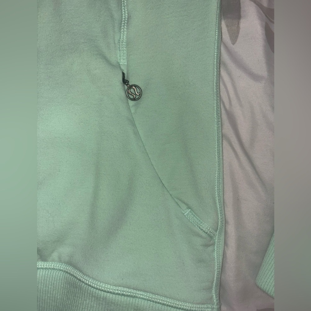 Lululemon Rest Day Pullover Mint Green Cowl Neck Sweatshirt Size 4 - Picture 5 of 16